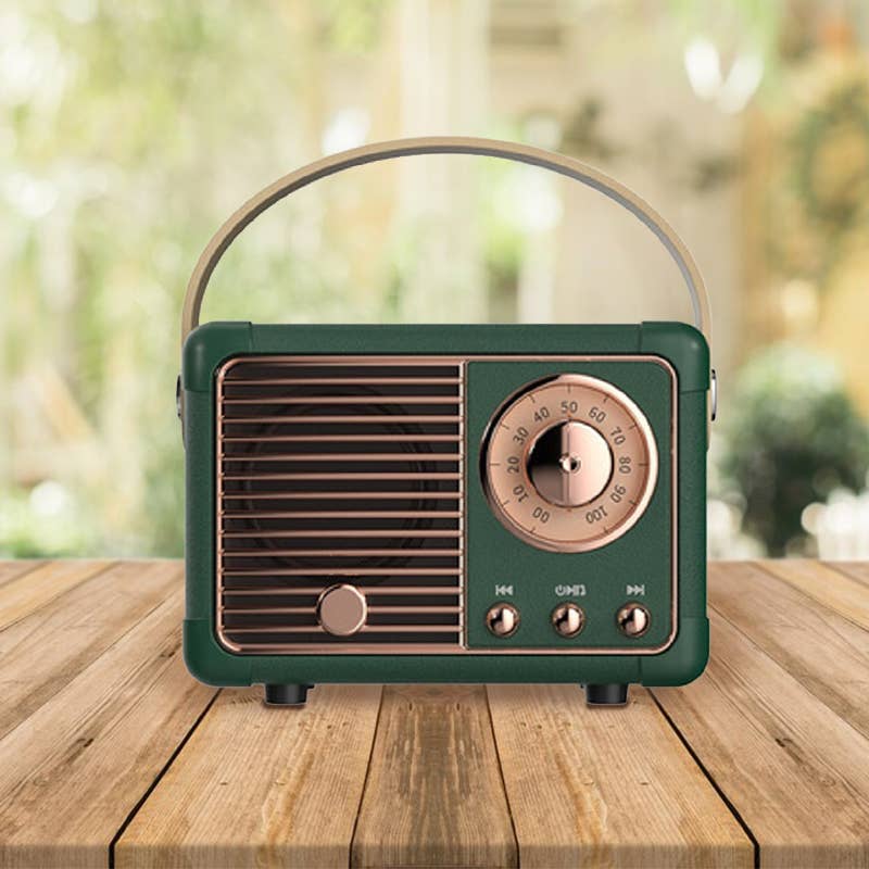 ...._ Retro Mini Wireless Bluetooth Speaker: DK GREEN-161477 / OS