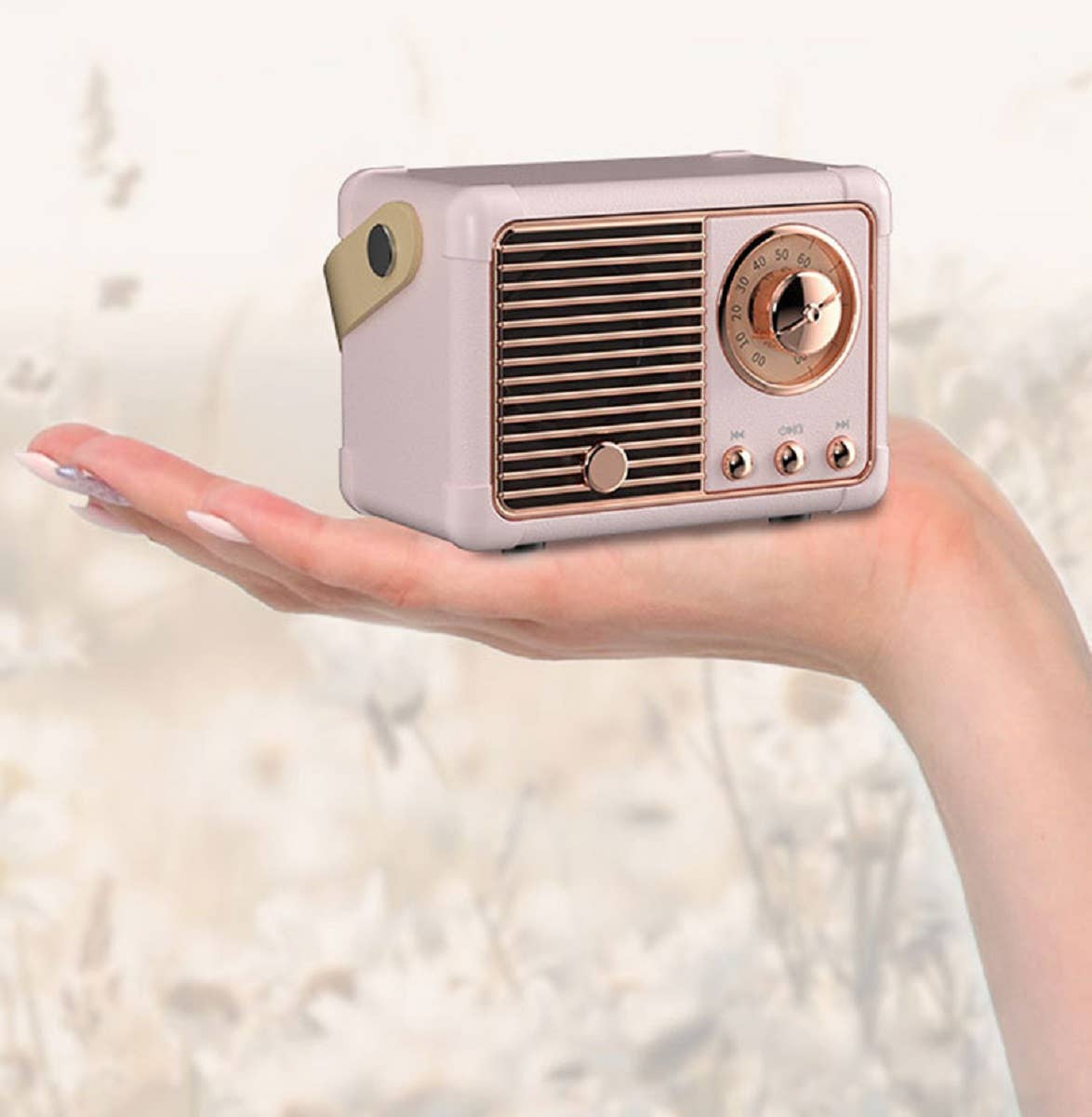 ...._ Retro Mini Wireless Bluetooth Speaker: DK GREEN-161477 / OS
