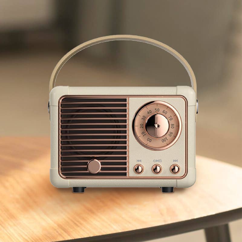 ...._ Retro Mini Wireless Bluetooth Speaker: DK GREEN-161477 / OS